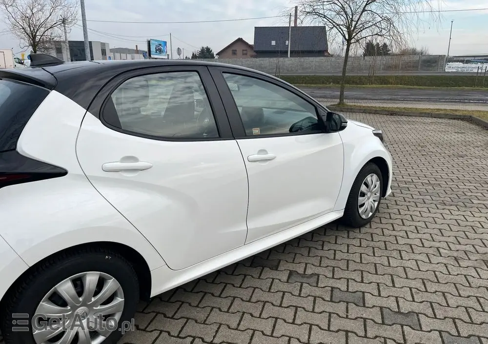 TOYOTA Yaris 1.5 Style