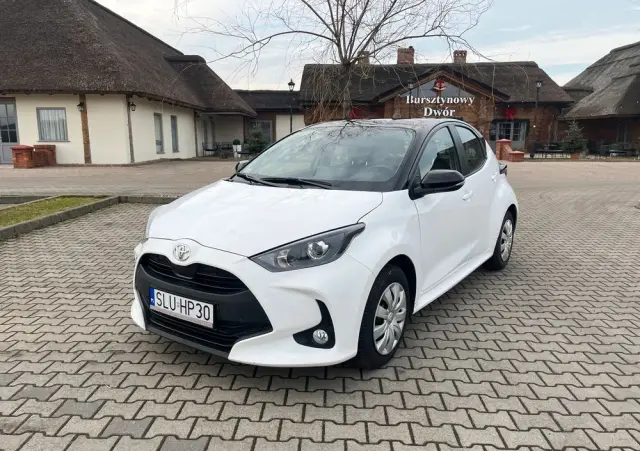 TOYOTA Yaris 1.5 Style