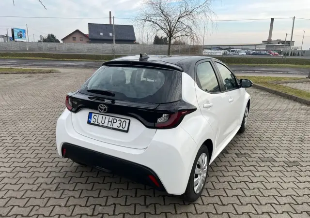 TOYOTA Yaris 1.5 Style