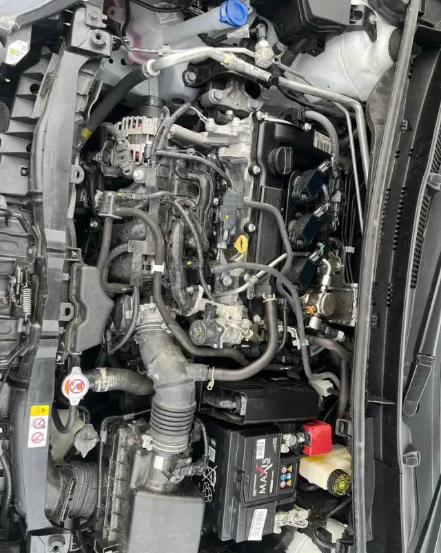 TOYOTA Yaris 1.5 Style