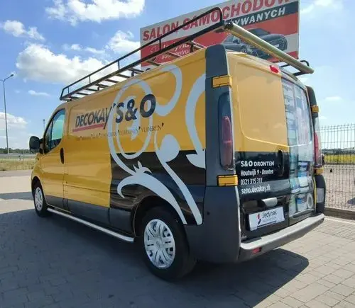 OPEL Vivaro 