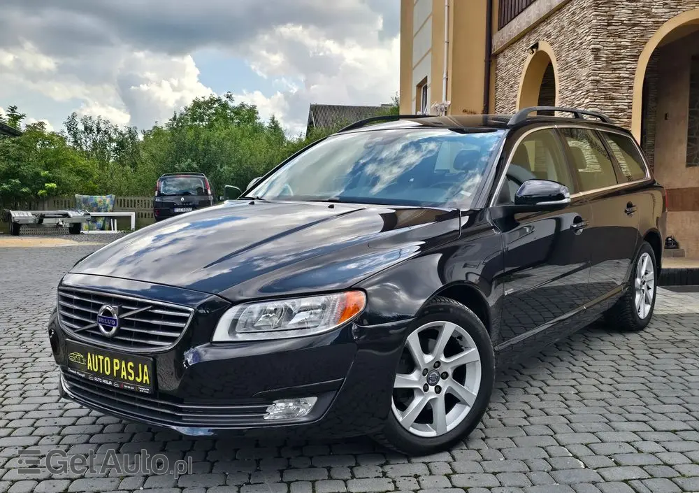 VOLVO V70 D4 Summum
