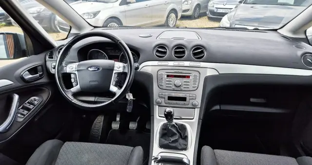 FORD S-Max 2.0 FF Titanium