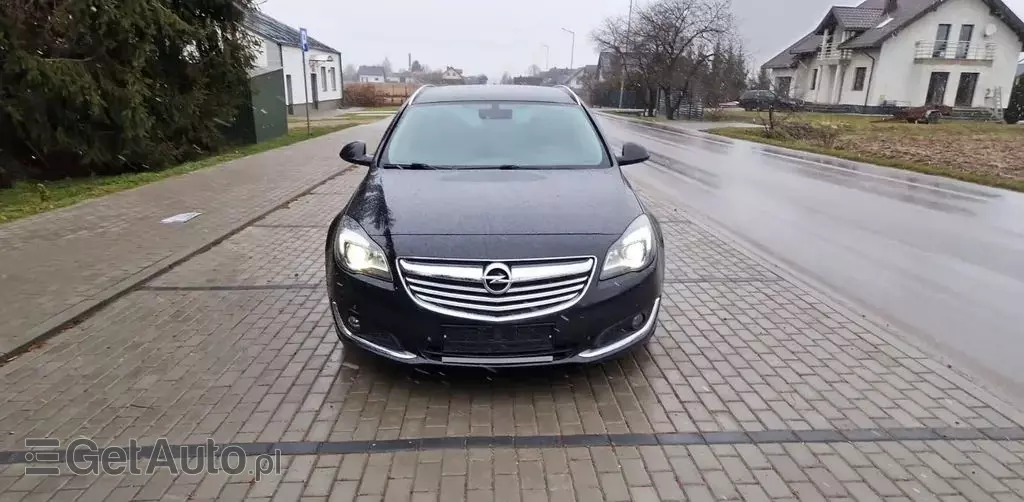 OPEL Insignia 