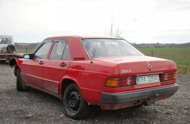 MERCEDES-BENZ W 201 (190) 