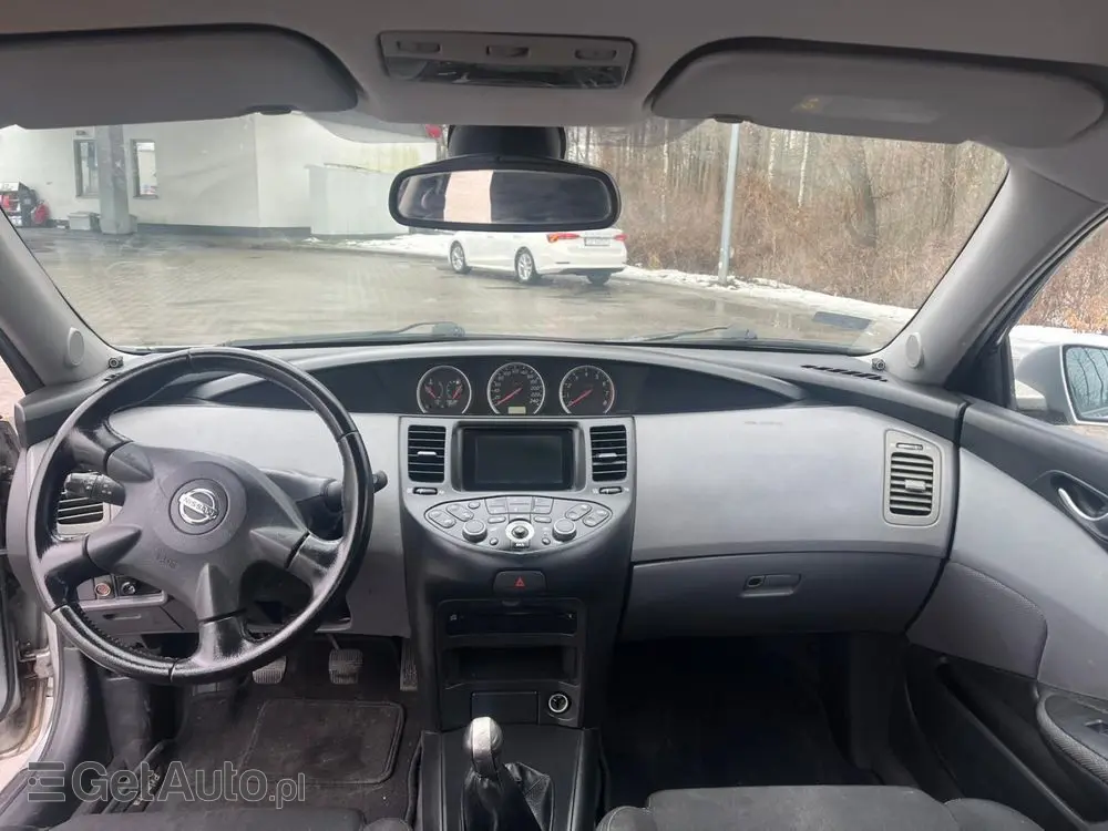 NISSAN Primera 