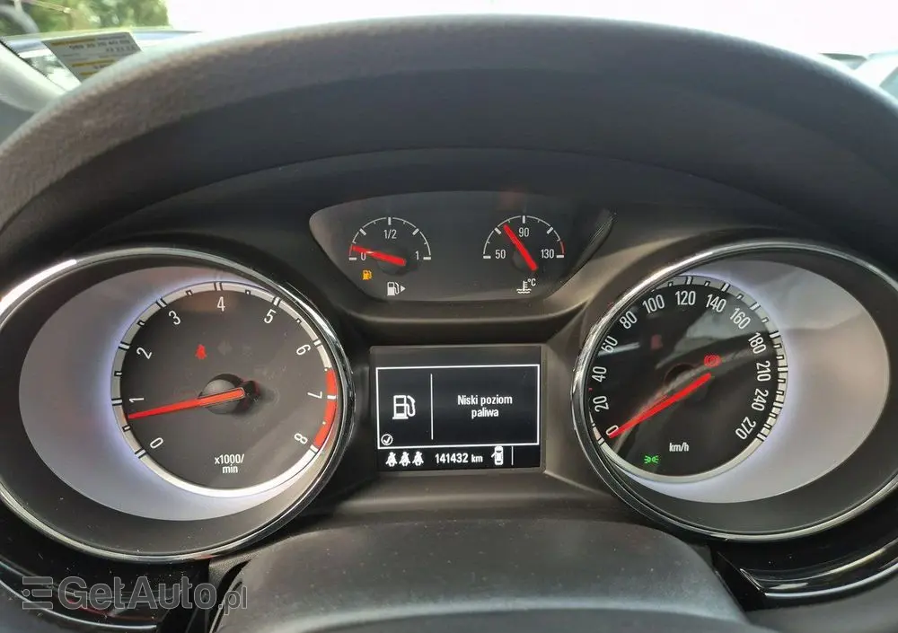 OPEL Astra 1.4 Turbo Dynamic