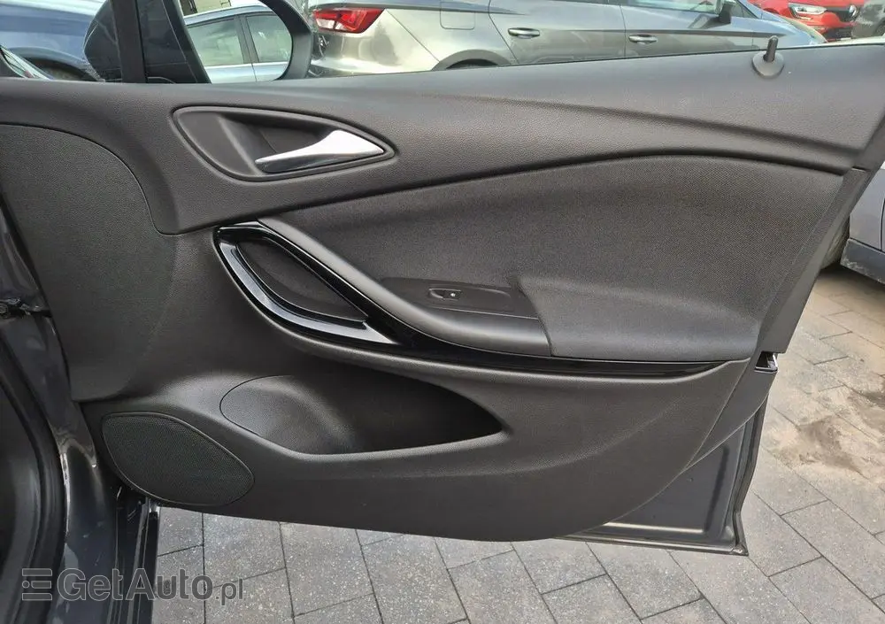 OPEL Astra 1.4 Turbo Dynamic