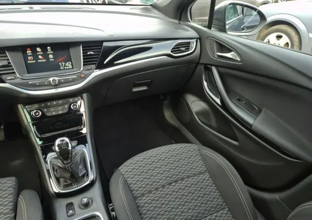 OPEL Astra 1.4 Turbo Dynamic