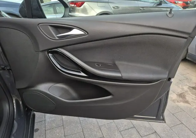 OPEL Astra 1.4 Turbo Dynamic