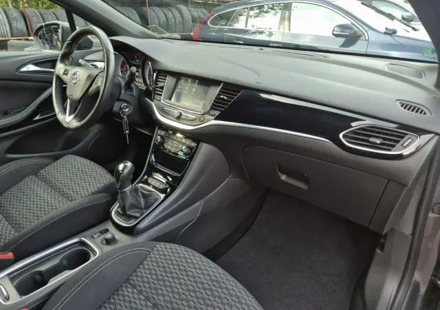 OPEL Astra 1.4 Turbo Dynamic