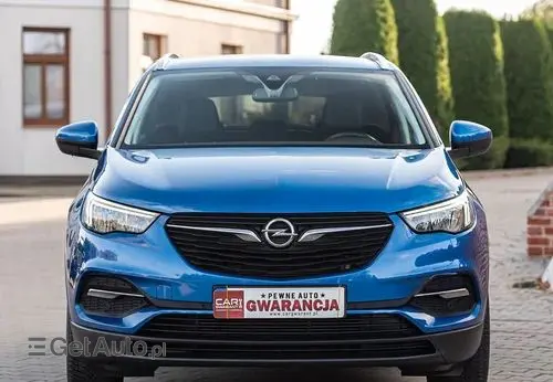 OPEL Grandland 