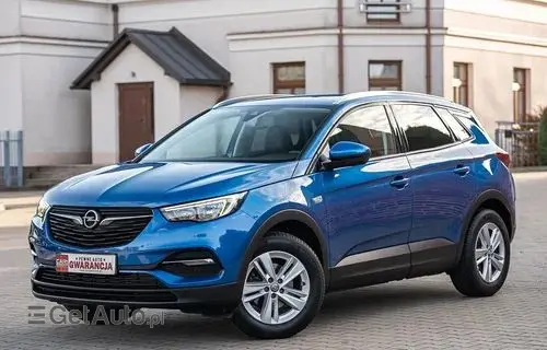 OPEL Grandland 
