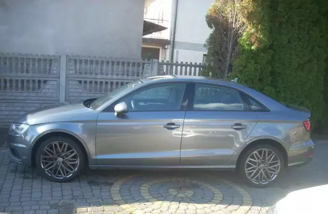 AUDI A3 