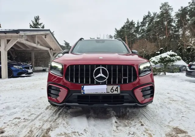 MERCEDES-BENZ GLB 