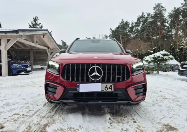 MERCEDES-BENZ GLB 
