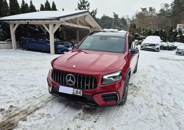 MERCEDES-BENZ GLB 