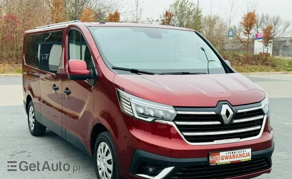 RENAULT Trafic 