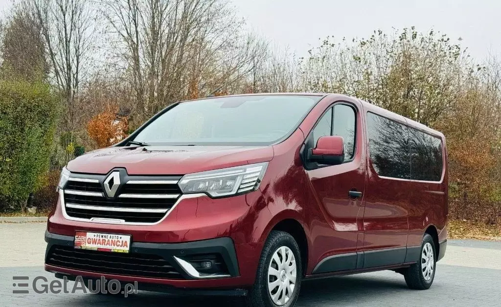 RENAULT Trafic 
