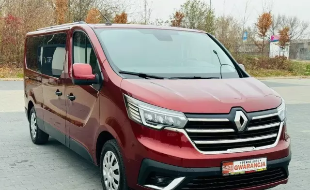 RENAULT Trafic 