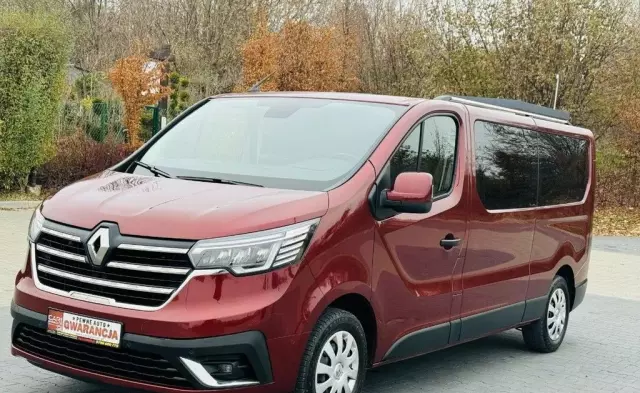 RENAULT Trafic 