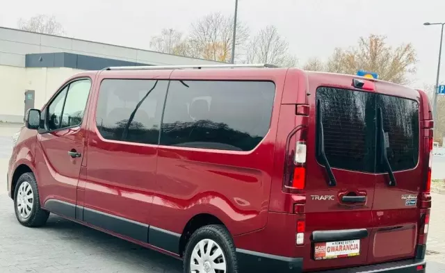 RENAULT Trafic 