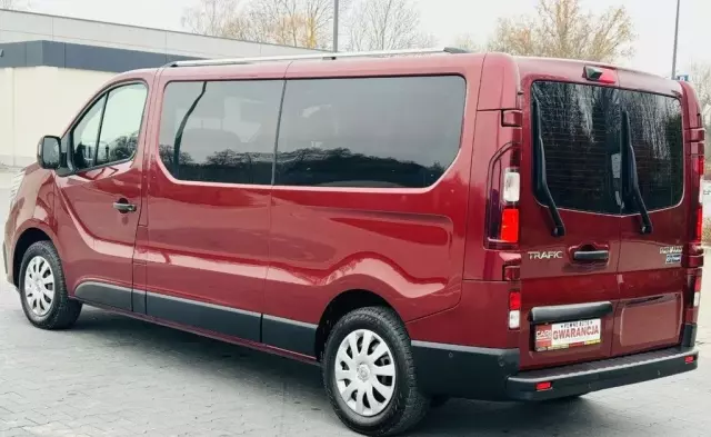 RENAULT Trafic 