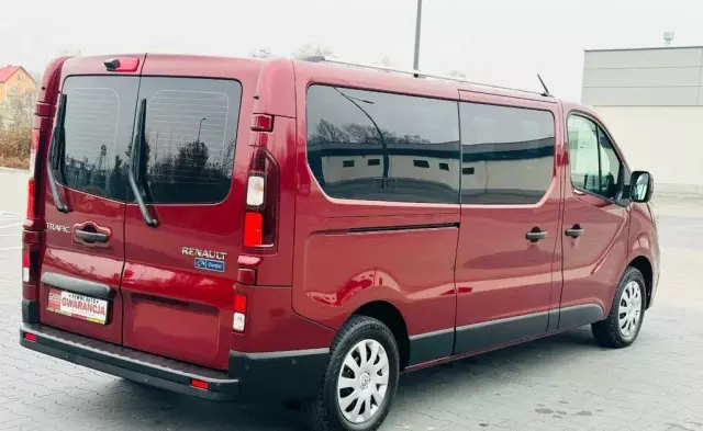RENAULT Trafic 