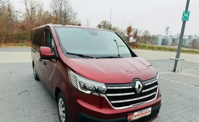 RENAULT Trafic 