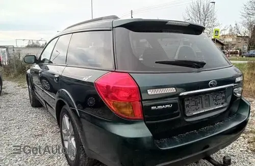 SUBARU Outback 