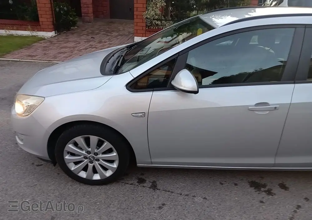 OPEL Astra 1.4 ecoFLEX Cosmo