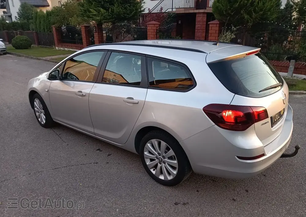 OPEL Astra 1.4 ecoFLEX Cosmo