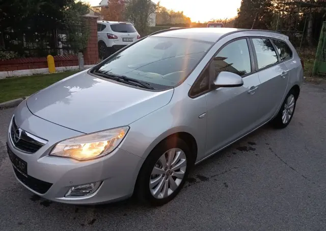 OPEL Astra 1.4 ecoFLEX Cosmo