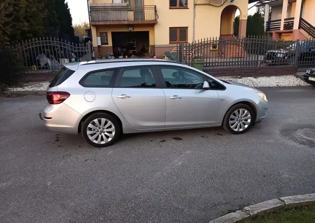 OPEL Astra 1.4 ecoFLEX Cosmo