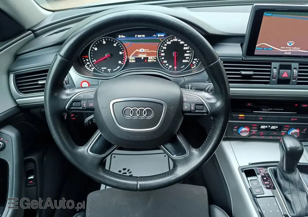 AUDI A6 Avant 2.0 TDI ultra S tronic