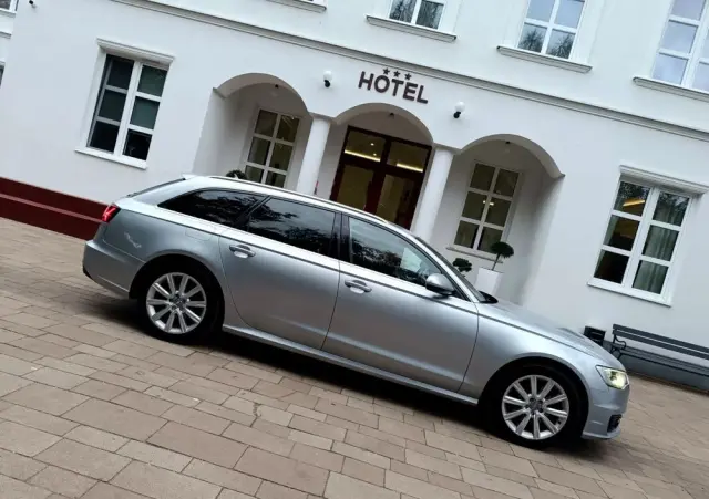 AUDI A6 Avant 2.0 TDI ultra S tronic