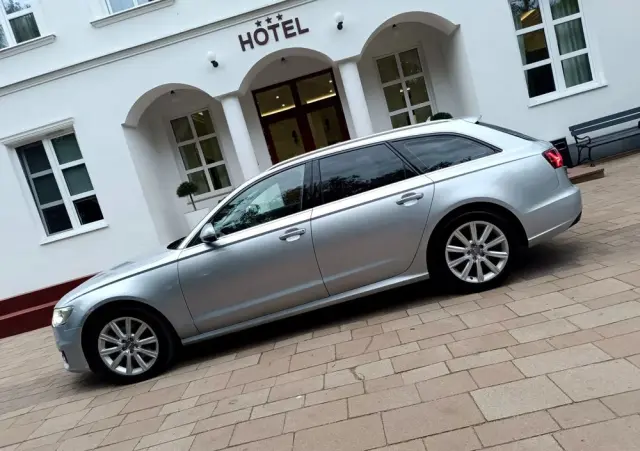 AUDI A6 Avant 2.0 TDI ultra S tronic