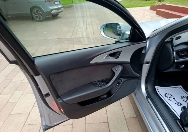 AUDI A6 Avant 2.0 TDI ultra S tronic
