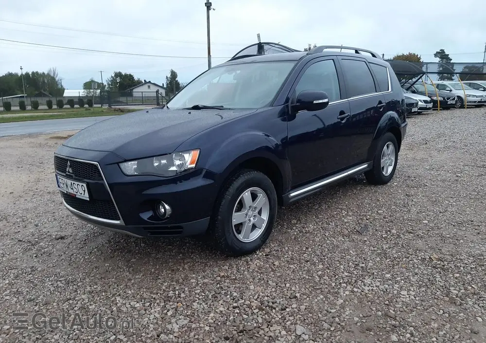 MITSUBISHI Outlander 2.0 Intense 2WD CVT