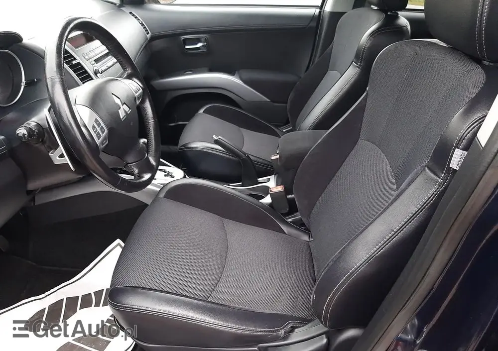 MITSUBISHI Outlander 2.0 Intense 2WD CVT