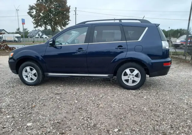 MITSUBISHI Outlander 2.0 Intense 2WD CVT