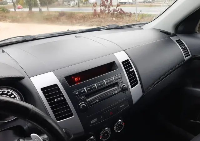 MITSUBISHI Outlander 2.0 Intense 2WD CVT