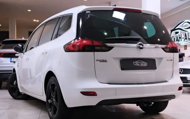 OPEL Zafira 1.6 CDTI Cosmo
