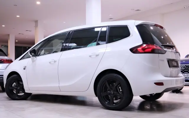 OPEL Zafira 1.6 CDTI Cosmo