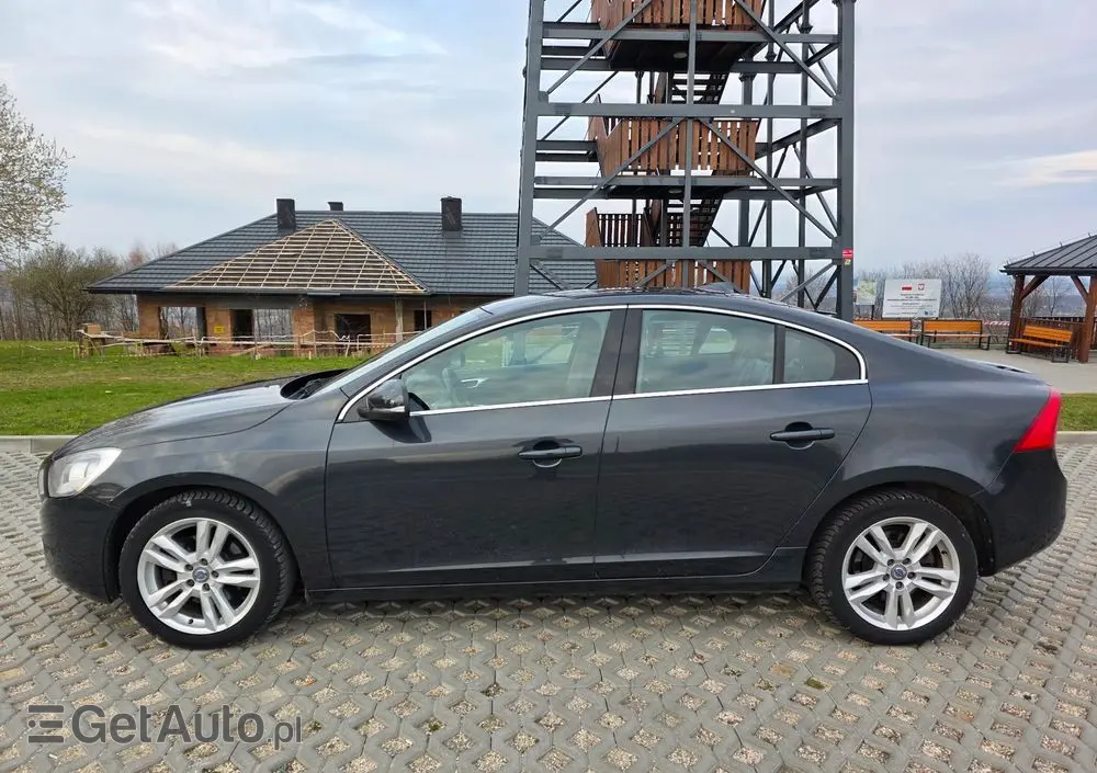 VOLVO S60 D4 Edition Pro