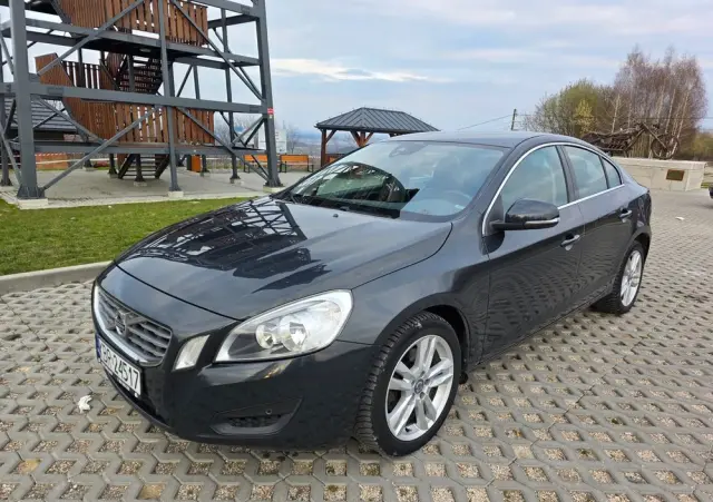VOLVO S60 D4 Edition Pro