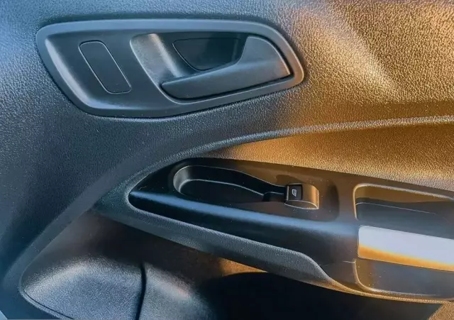 FORD Transit connect l1h1 