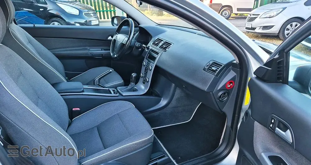 VOLVO C30 1.8 Summum