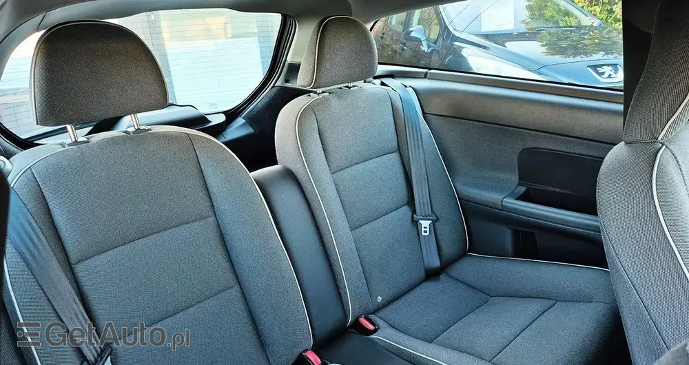 VOLVO C30 1.8 Summum