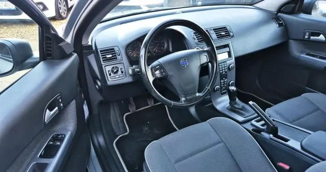 VOLVO C30 1.8 Summum
